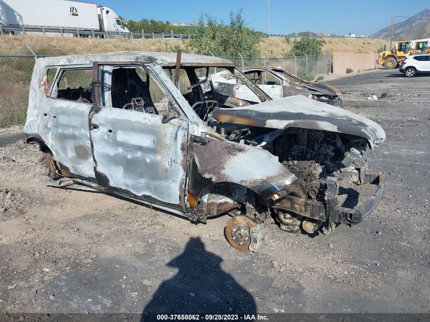 2019 KIA SOUL + - KNDJP3A5XK7667924