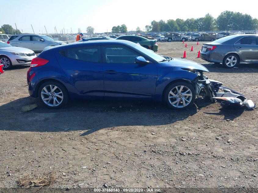 2017 HYUNDAI VELOSTER - KMHTC6AD5HU307477