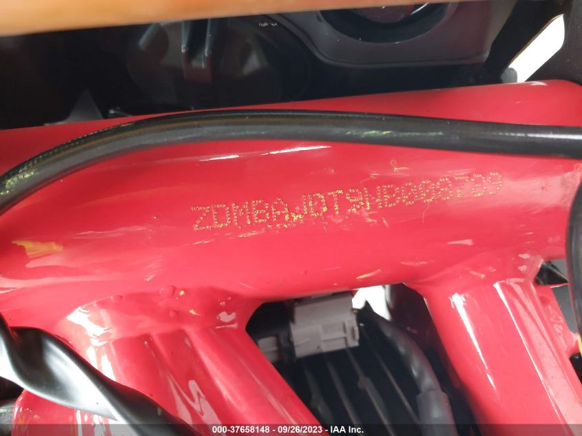 2022 DUCATI HYPERMOTARD 950/950 SP - ZDMBAJDT9NB008789