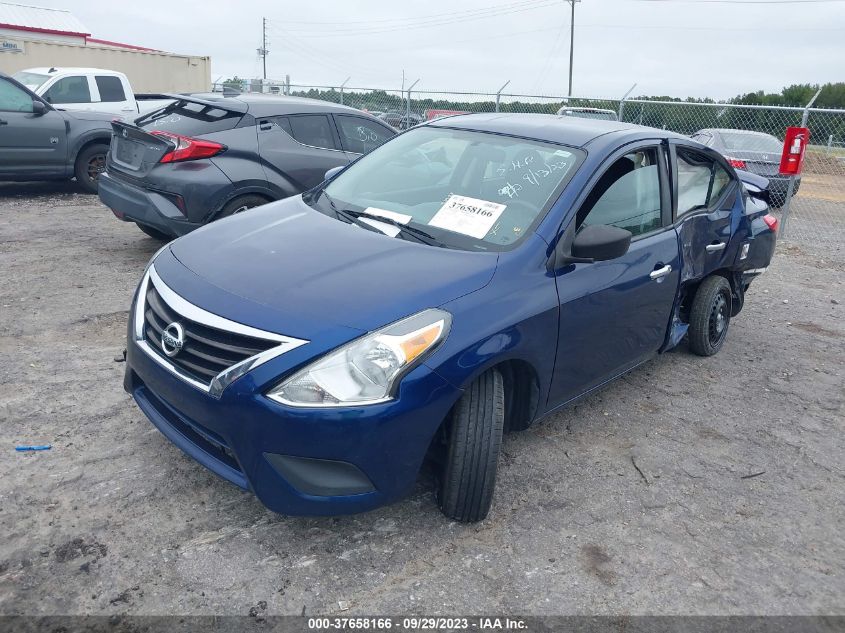 3N1CN7AP5KL860164 Nissan Versa Sedan SV 2