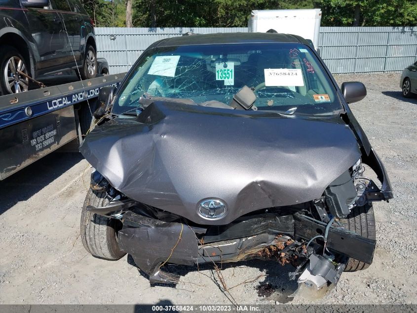 2013 TOYOTA SIENNA LE - 5TDKK3DC1DS310430