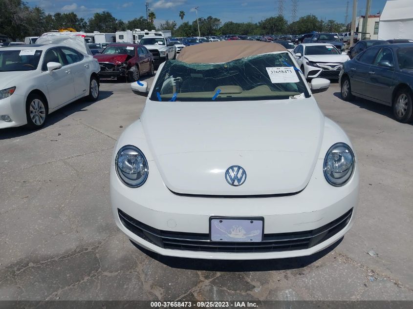 2014 VOLKSWAGEN BEETLE CONVERTIBLE 2.0L TDI W/SOUND/NAV 3VW5L7ATXEM805469