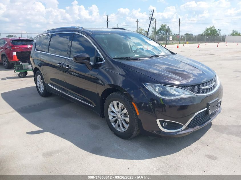 Lot #2539233102 2019 CHRYSLER PACIFICA TOURING L salvage car