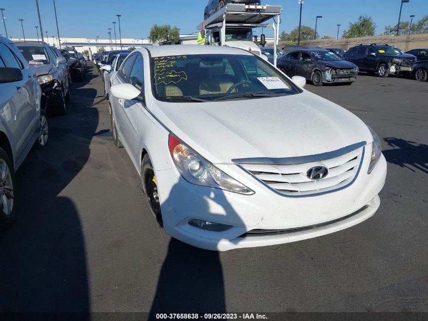 2013 HYUNDAI SONATA GLS PZEV - 5NPEB4ACXDH586196