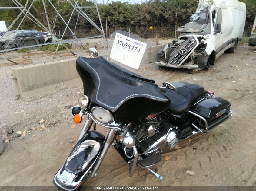 2013 HARLEY-DAVIDSON FLHTC ELECTRA GLIDE CLASSIC 1HD1FFM16DB656396