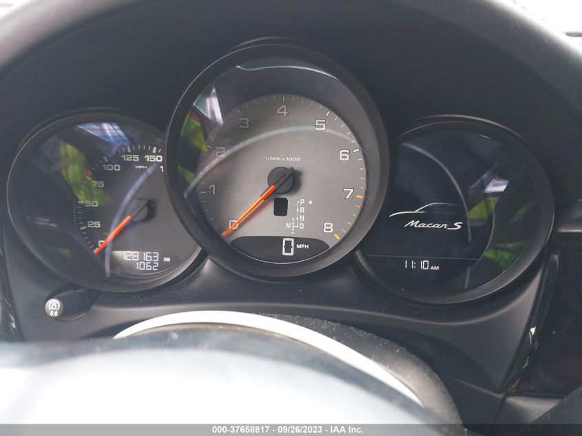 2016 PORSCHE MACAN S - WP1AB2A51GLB42854