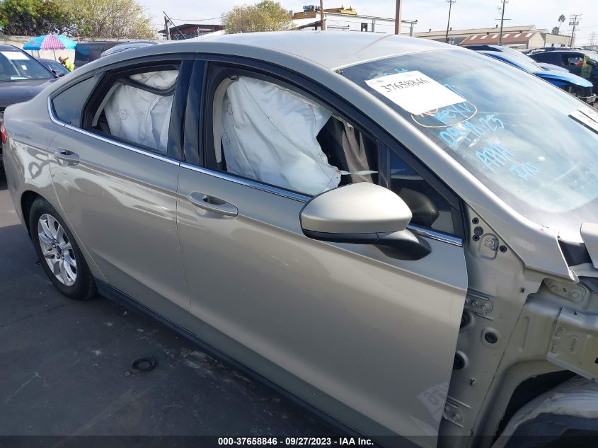 2016 FORD FUSION S - 3FA6P0G76GR187527