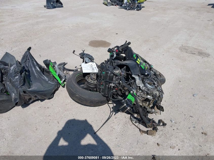 2018 KAWASAKI ZX1000 R JKAZXCR14JA007152