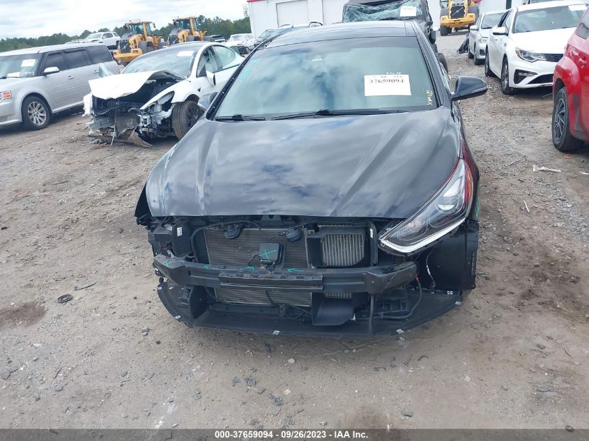 2018 HYUNDAI SONATA LIMITED+ - 5NPE34AB9JH714315