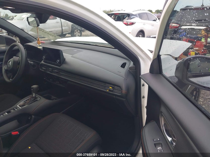 2023 HONDA HR-V 2.0L I4   N(VIN: 3CZRZ1H53PM736919