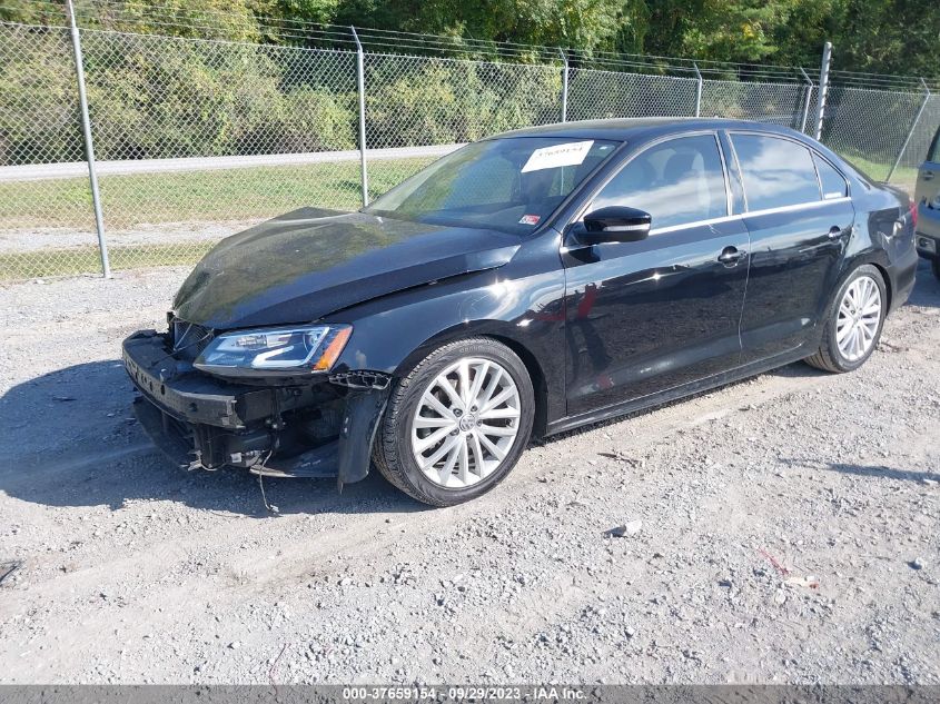 2016 VOLKSWAGEN JETTA SEDAN 1.8T SEL - 3VWL07AJ4GM340897