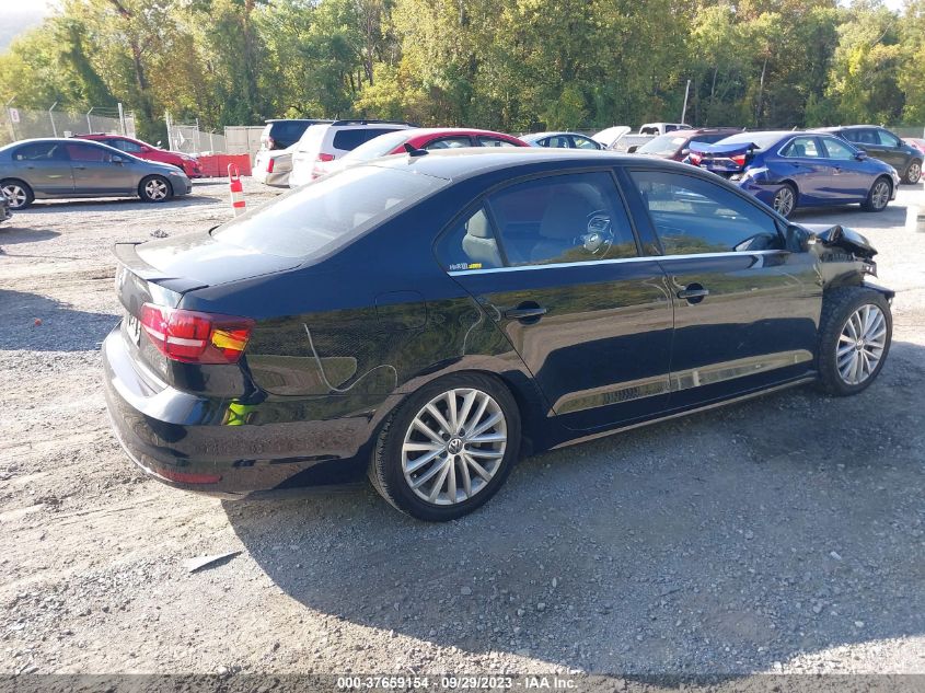 2016 VOLKSWAGEN JETTA SEDAN 1.8T SEL - 3VWL07AJ4GM340897