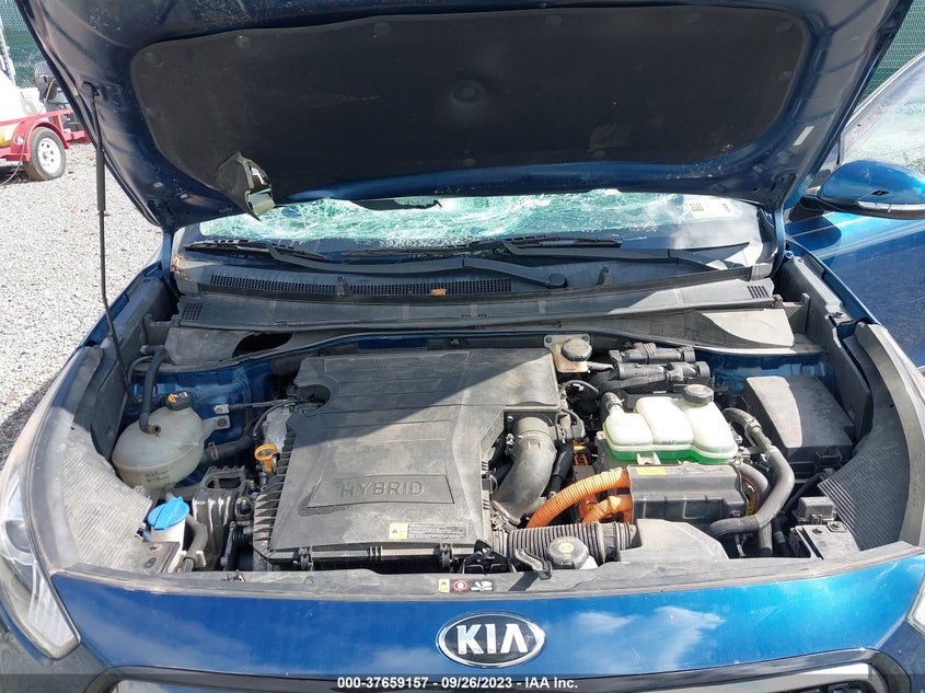 VIN KNDCE3LC8H5069734 2017 KIA NIRO TOURING