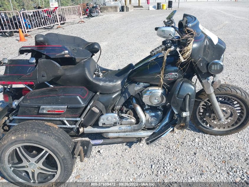 2009 HARLEY-DAVIDSON FLHTCU - 1HD1FC4159Y626857