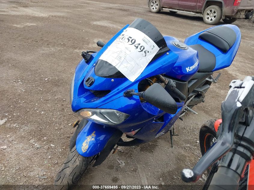 2004 KAWASAKI NINJA ZX 10R JKAZXCC1X4A013700