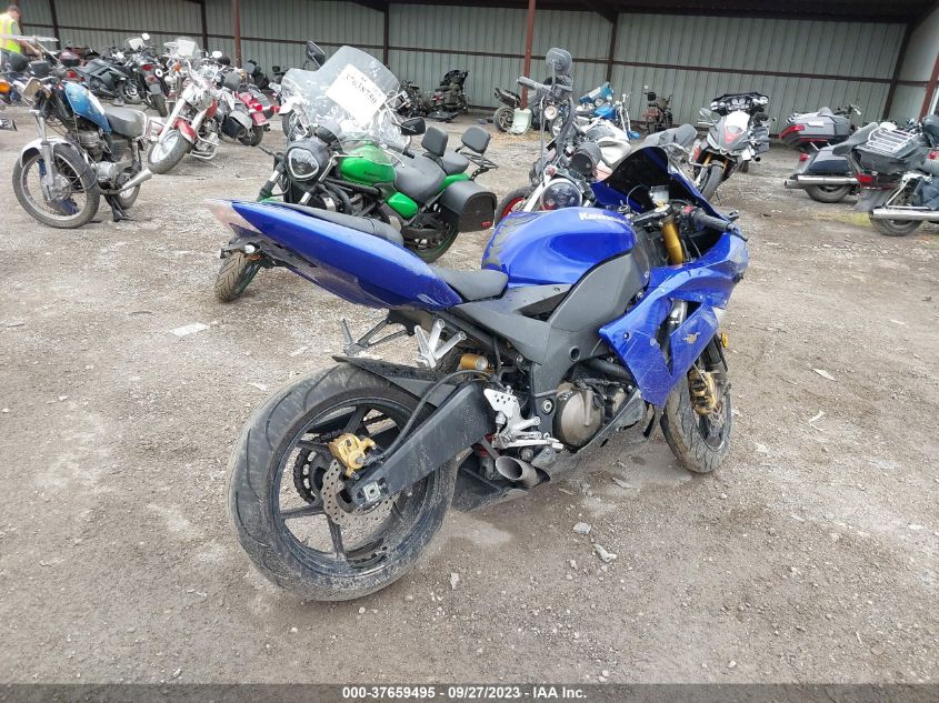 2004 KAWASAKI NINJA ZX 10R JKAZXCC1X4A013700