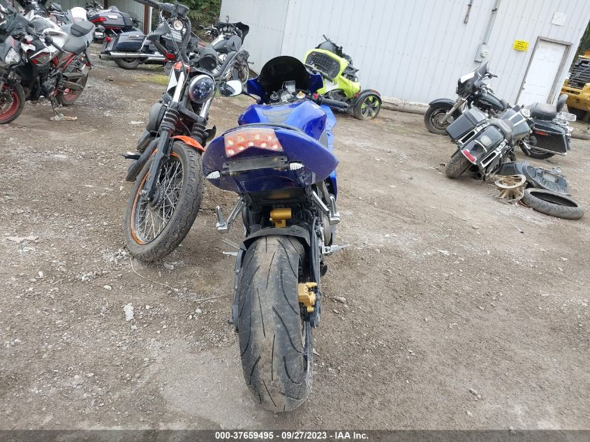 2004 KAWASAKI NINJA ZX 10R JKAZXCC1X4A013700
