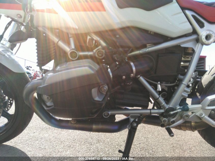 2017 BMW R NINE T RACER WB10J230XHZ741264