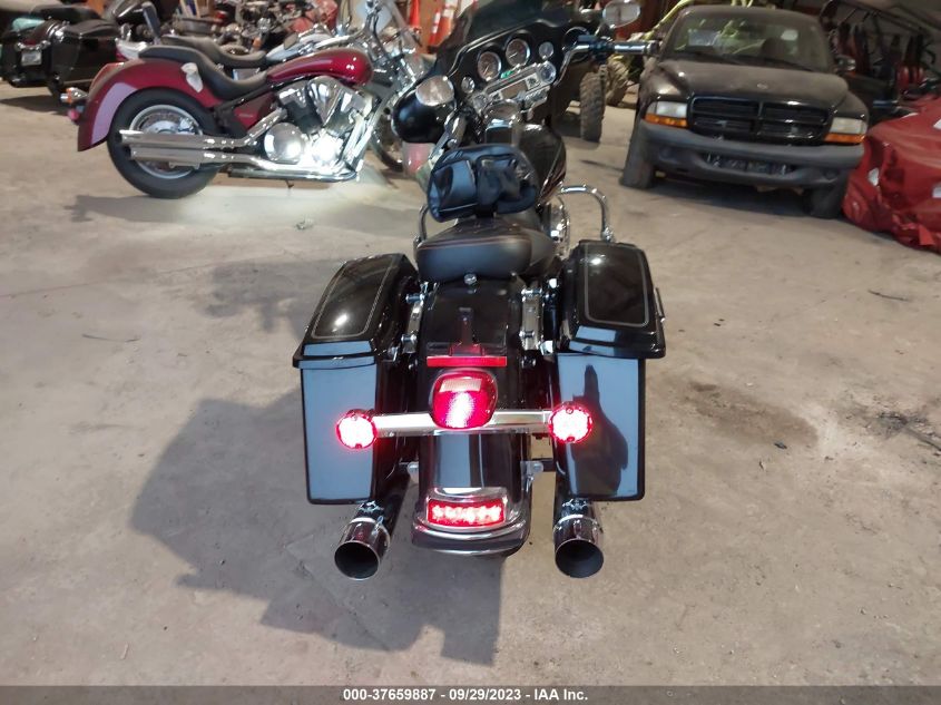2009 HARLEY-DAVIDSON FLHTC - 1HD1FF4149Y683908