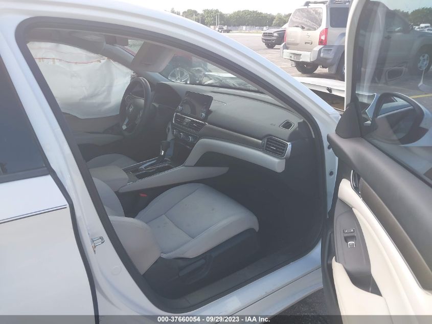 2018 HONDA ACCORD LX - 1HGCV1F15JA012470