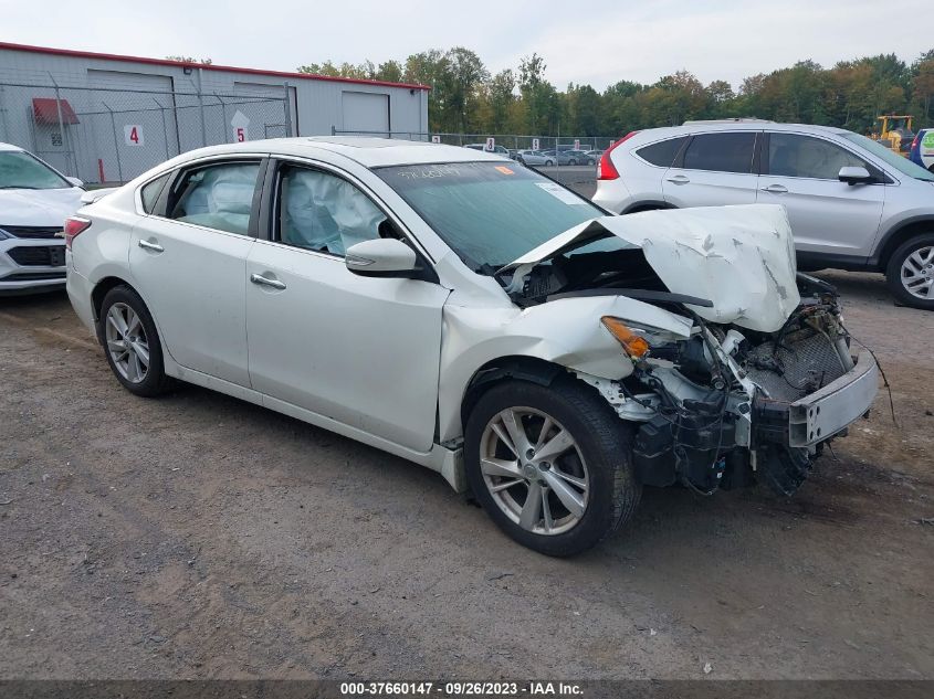 2015 NISSAN ALTIMA 2.5 SV - 1N4AL3AP0FC209177