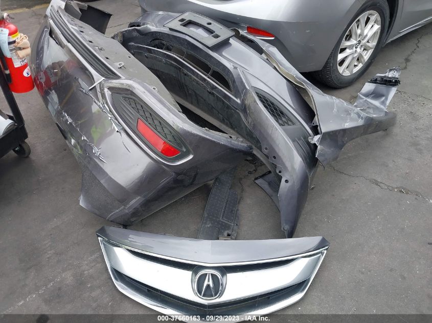 2017 ACURA ILX - 19UDE2F30HA003312