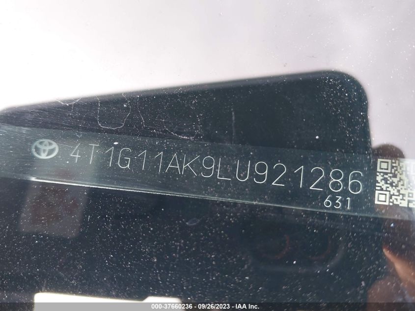 2020 TOYOTA CAMRY SE - 4T1G11AK9LU921286