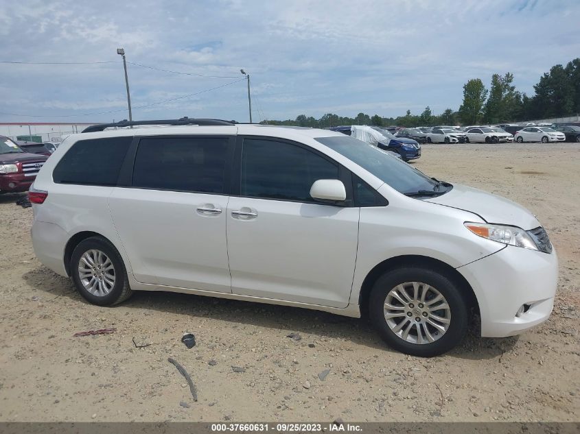 5TDYK3DC7FS630722 2015 TOYOTA SIENNA, photo no. 13