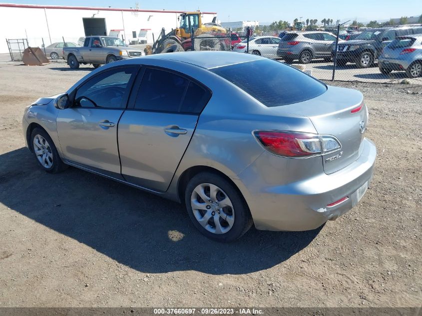 2013 MAZDA MAZDA3 I SV - JM1BL1TG3D1717328