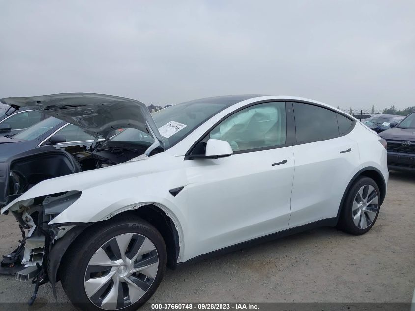 2021 TESLA MODEL Y - 5YJYGDEE0MF086525