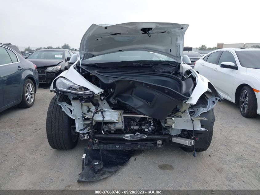 2021 TESLA MODEL Y - 5YJYGDEE0MF086525