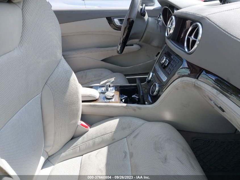 2014 MERCEDES-BENZ SL 550 WDDJK7DA5EF026422