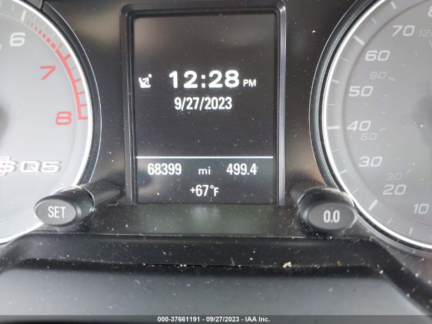 2017 AUDI SQ5 PREMIUM PLUS - WA1CCAFP5HA008822