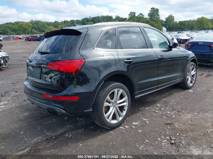 2017 AUDI SQ5 PREMIUM PLUS - WA1CCAFP5HA008822