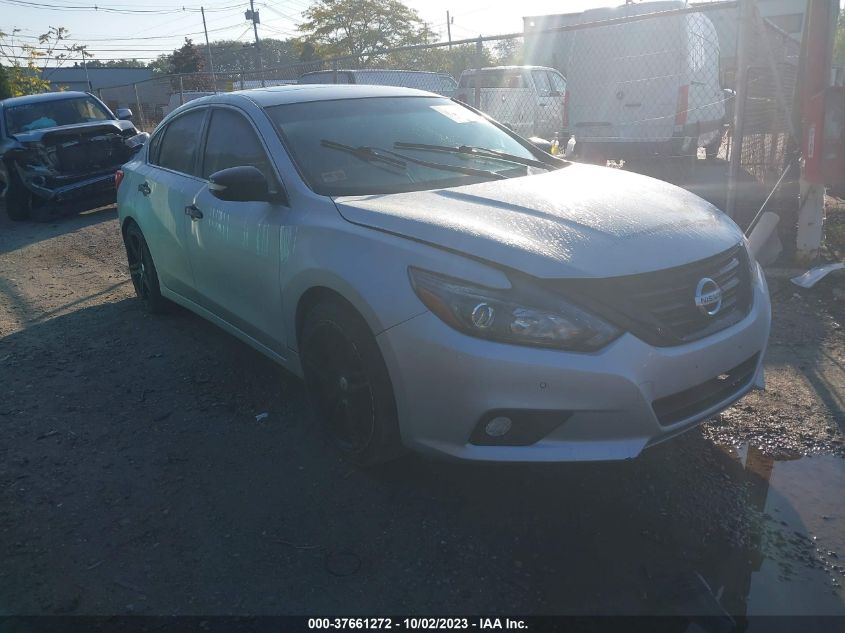 2017 NISSAN ALTIMA 3.5SL/3.5 SR - 1N4BL3AP8HC169020