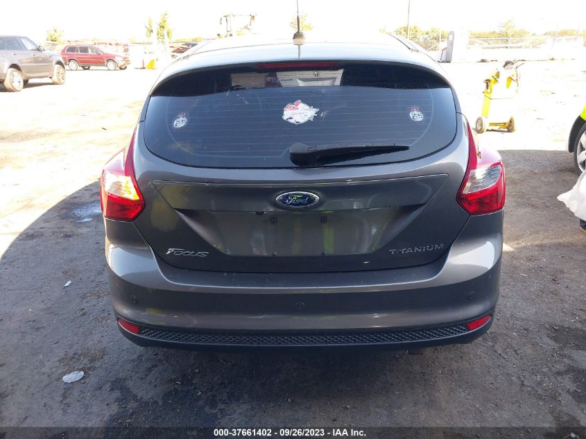 2013 FORD FOCUS TITANIUM - 1FADP3N25DL184838