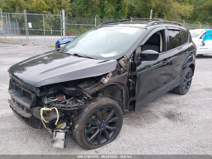 2017 FORD ESCAPE SE - 1FMCU9G9XHUA91398