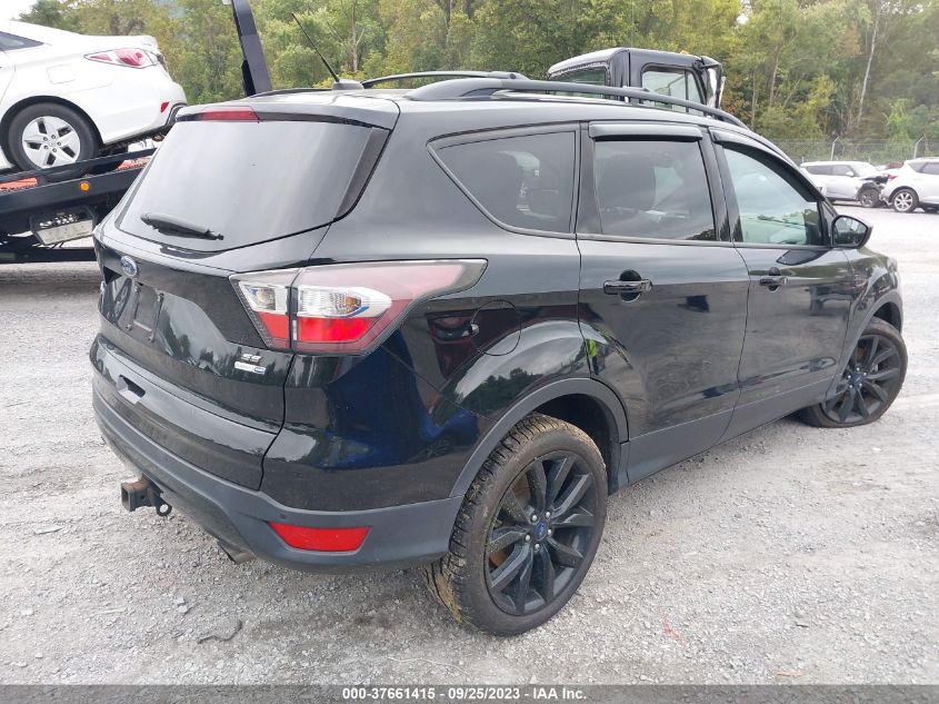 2017 FORD ESCAPE SE - 1FMCU9G9XHUA91398