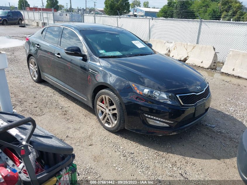 2013 KIA OPTIMA SX W/LIMITED PKG - 5XXGR4A62DG235714