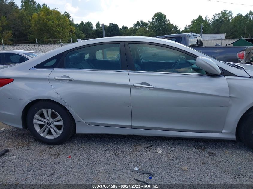 2014 HYUNDAI SONATA GLS - 5NPEB4AC9EH924236