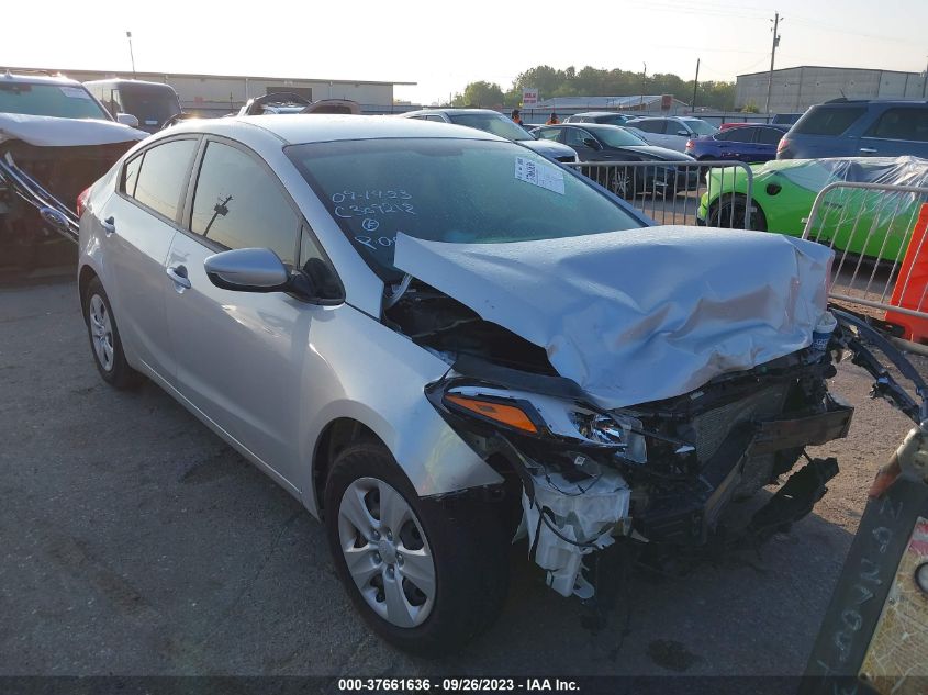 2017 KIA FORTE LX - 3KPFK4A74HE010556