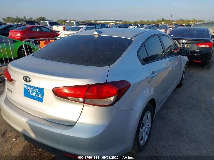 2017 KIA FORTE LX - 3KPFK4A74HE010556