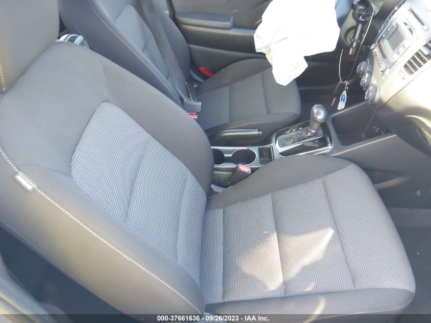 2017 KIA FORTE LX - 3KPFK4A74HE010556