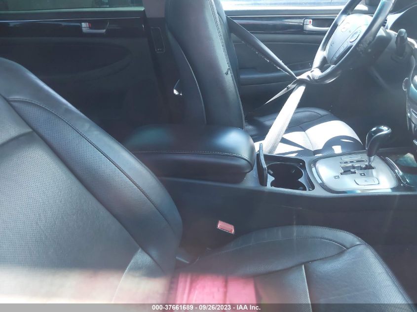 2013 HYUNDAI GENESIS 3.8L - KMHGC4DDXDU243125
