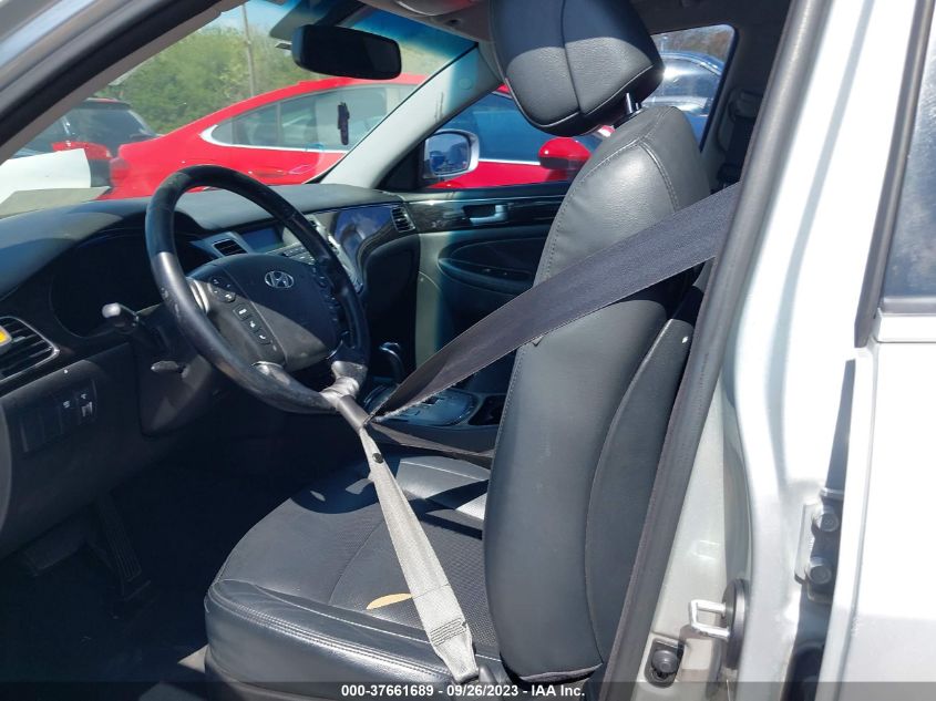 2013 HYUNDAI GENESIS 3.8L - KMHGC4DDXDU243125