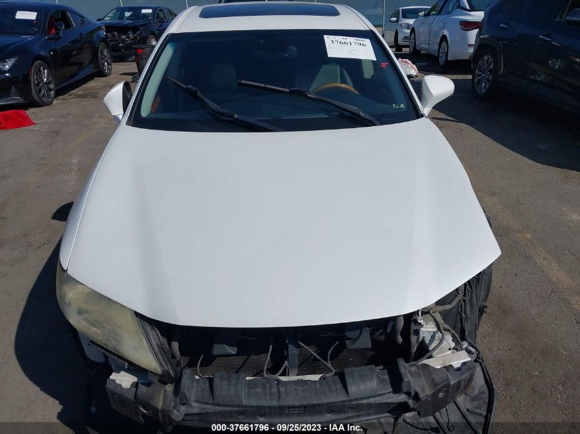 2013 LEXUS ES 300H HYBRID - JTHBW1GG8D2031182