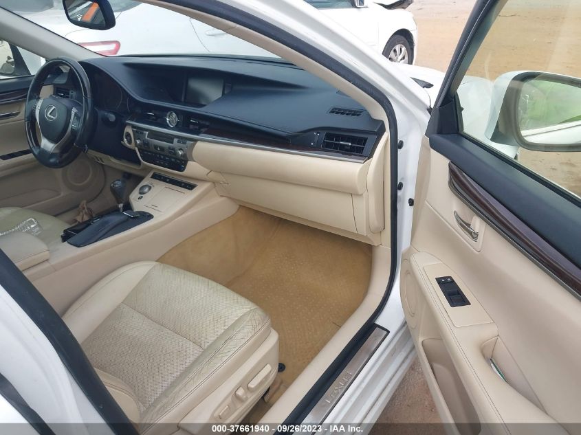 2013 LEXUS ES 350 4DR SDN - JTHBK1GG8D2055896