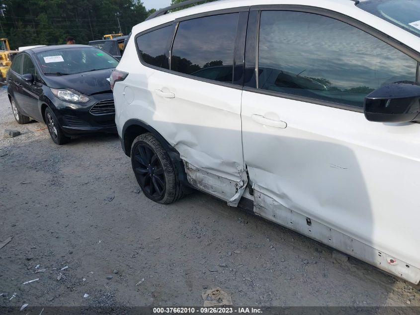 2017 FORD ESCAPE SE - 1FMCU0G99HUA67704