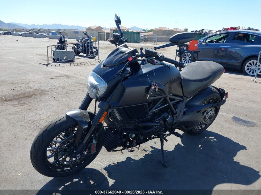 2015 DUCATI DIAVEL - ZDM13BSW3FB026702