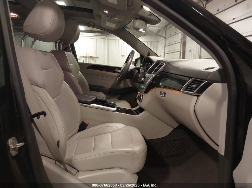 2014 MERCEDES-BENZ M-CLASS ML 350 - 4JGDA5HB1EA389388